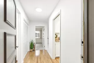 Photo #4: ML82033007 Listing