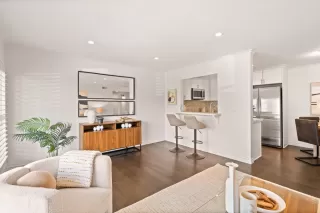 Photo #6: ML82033030 Listing