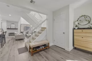 Photo #4: ML82033072 Listing