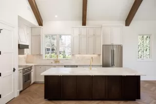 Photo #3: ML82033135 Listing 