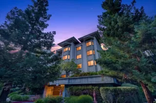 Photo #4: ML82033169 Listing 