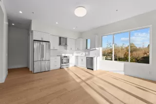 Photo #6: ML82033171 Listing