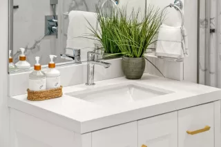 Photo #5: ML82033176 Listing