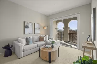 Photo #5: ML82033288 Listing 