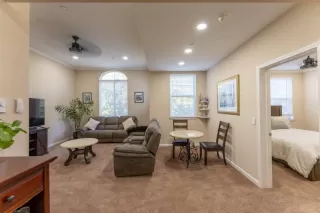 Photo #6: ML82033297 Listing