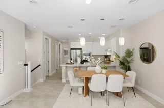 Photo #4: ML82033330 Listing 