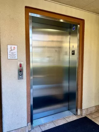 Photo #6: ML82033344 Listing 