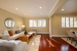 Photo #4: ML82033352 Listing 