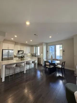 Photo #5: ML82033367 Listing 