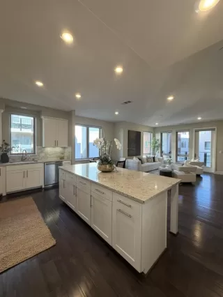 Photo #6: ML82033367 Listing 