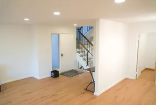 Photo #5: ML82033408 Listing 