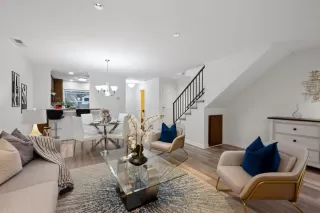 Photo #6: ML82033421 Listing 