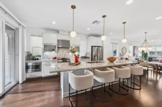 Photo #2: ML82033482 Listing 