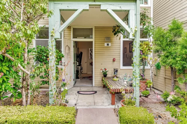 MLS: ML82033517 Condo For Sale