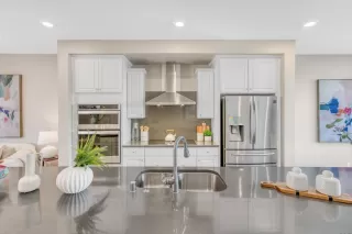 Photo #5: ML82033573 Listing 