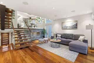 Photo #6: ML82033612 Listing 