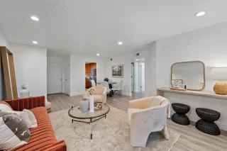 Photo #4: ML82033635 Listing 