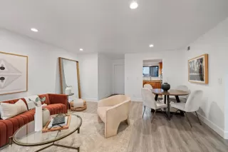 Photo #5: ML82033635 Listing 