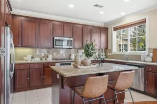 Photo #5: ML82033639 Listing 