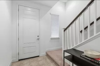 Photo #5: ML82033673 Listing 