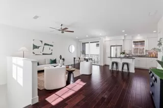 Photo #3: ML82033675 Listing 