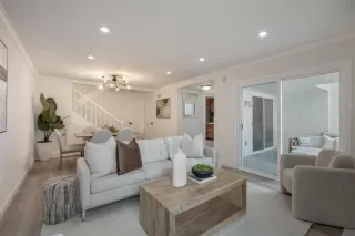 Photo #5: ML82033695 Listing 