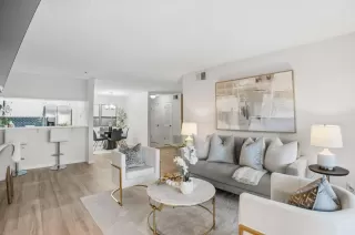 Photo #6: ML82033696 Listing 