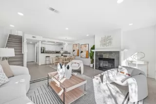 Photo #2: ML82033709 Listing 