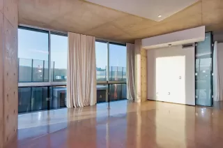 Photo #5: ML82033737 Listing