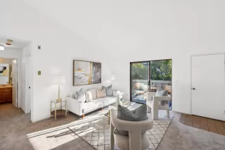 Photo #3: ML82033774 Listing 