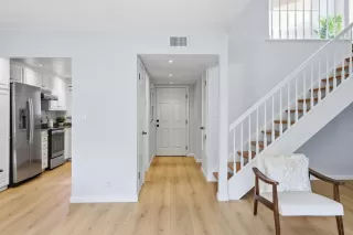 Photo #3: ML82033817 Listing 