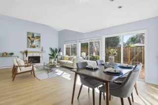 Photo #4: ML82033817 Listing 