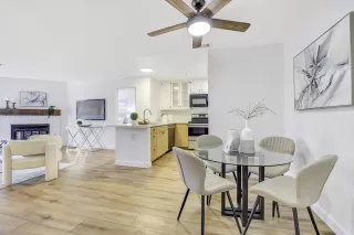 Photo #3: ML82033851 Listing 