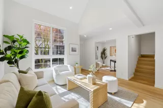 Photo #3: ML82033880 Listing