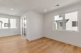 Photo #4: ML82034023 Listing 