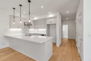 Photo #5: ML82034023 Listing 