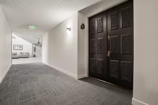 Photo #5: ML82034032 Listing 