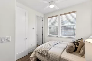 Photo #4: ML82034043 Listing 