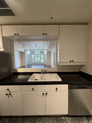 Photo #4: ML82034078 Listing 