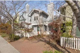 Photo #2: ML82034191 Listing 