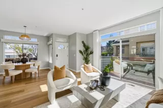 Photo #4: ML82034195 Listing 