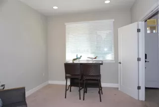 Photo #4: ML82034208 Listing 