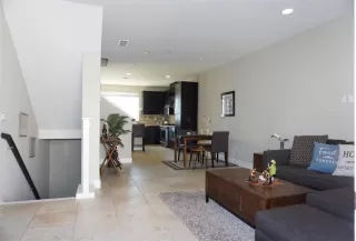 Photo #6: ML82034208 Listing 