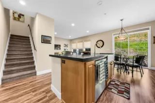 Photo #6: ML82034305 Listing 