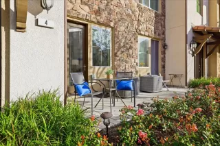 Photo #5: ML82034308 Listing 