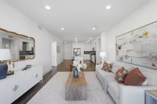 Photo #3: ML82034388 Listing 