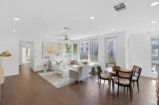 Photo #2: ML82034409 Listing 