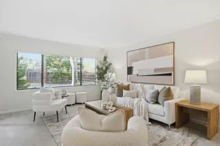 Photo #6: ML82034431 Listing 