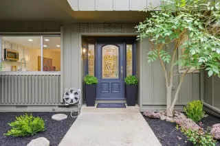 Photo #4: ML82034439 Listing 