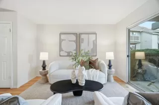 Photo #4: ML82034446 Listing 